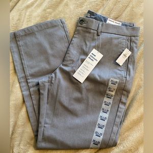 Mens Old Navy Ultimate Khaki 34x30 new w/tags